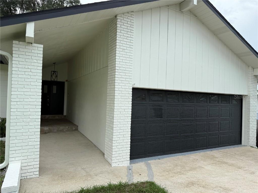 616 Water Rd., Ocala, FL 34472