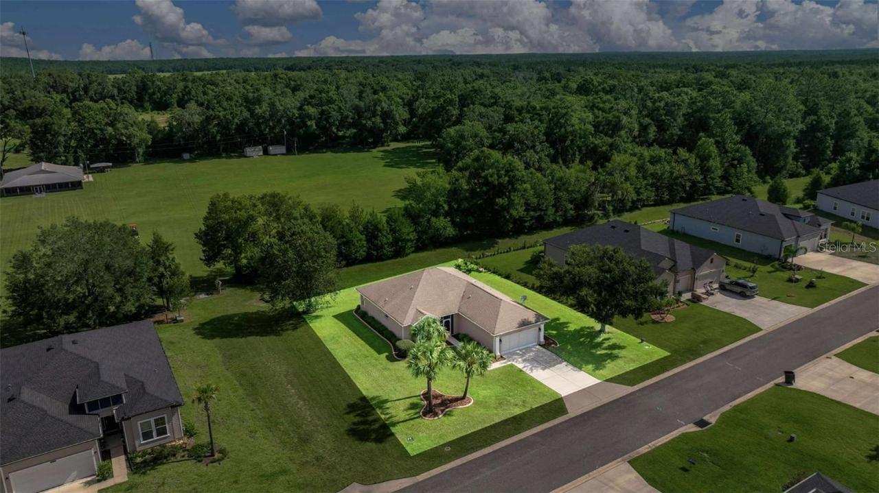 19423 SW 77th Loop, Dunnellon, FL 34432