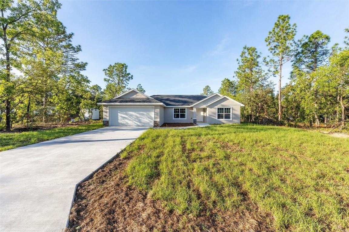 2428 W Newhope Ln., Dunnellon, FL 34434