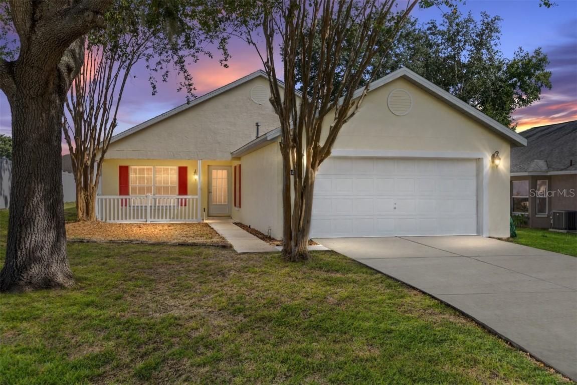 10323 Patrick Dr., Leesburg, FL 34788
