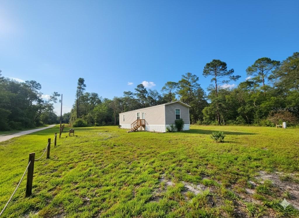23213 NE 111th Ct., Fort Mc Coy, FL 32134