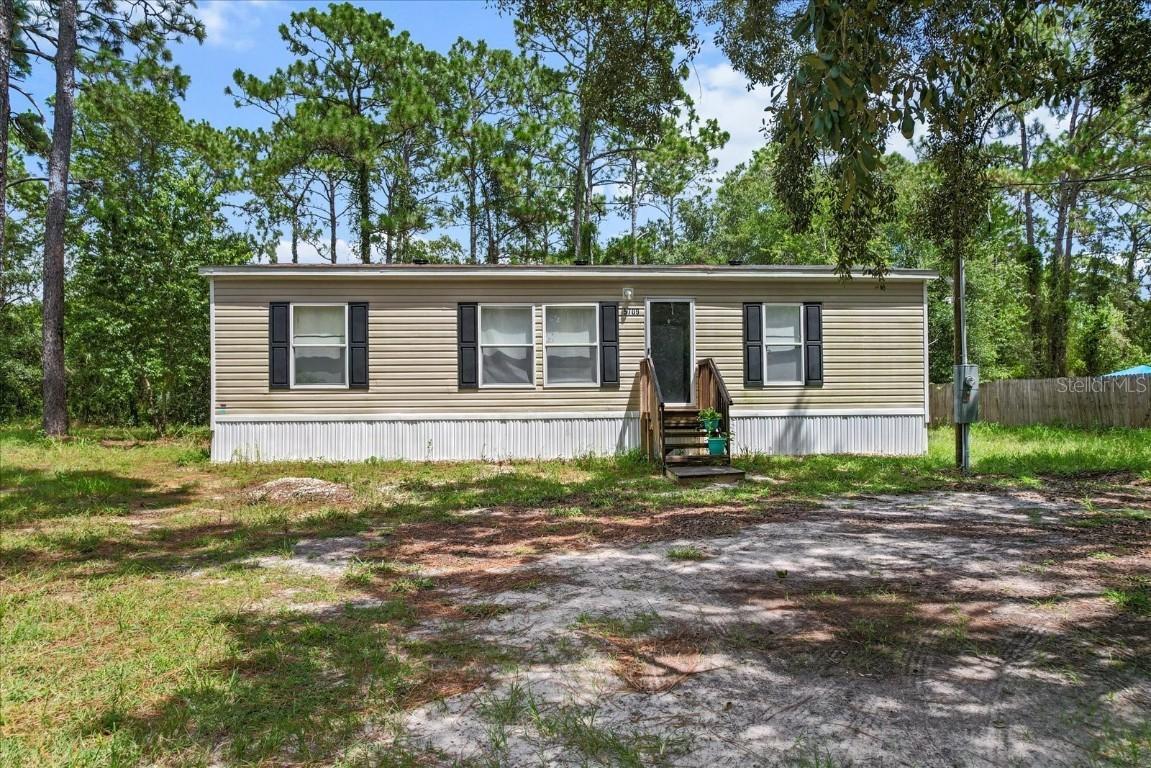 5709 S Leopard Point, Homosassa, FL 34446