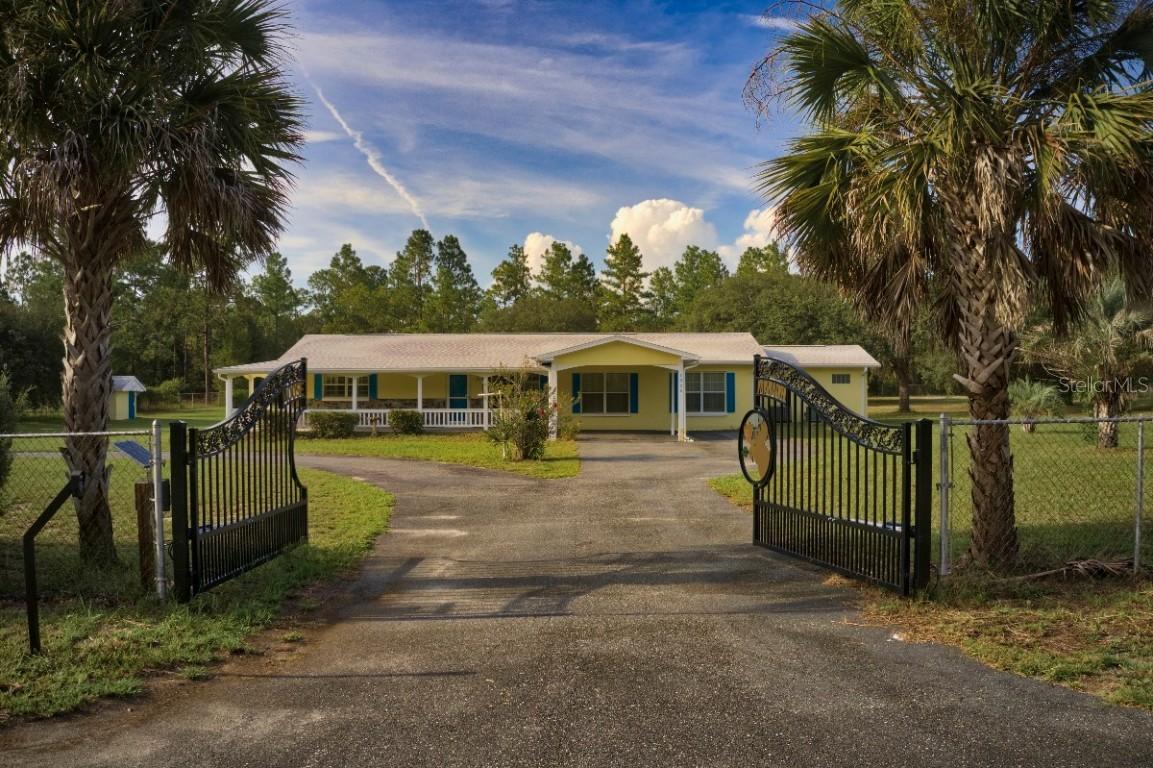 23061 SW Nautilus Blvd., Dunnellon, FL 34431