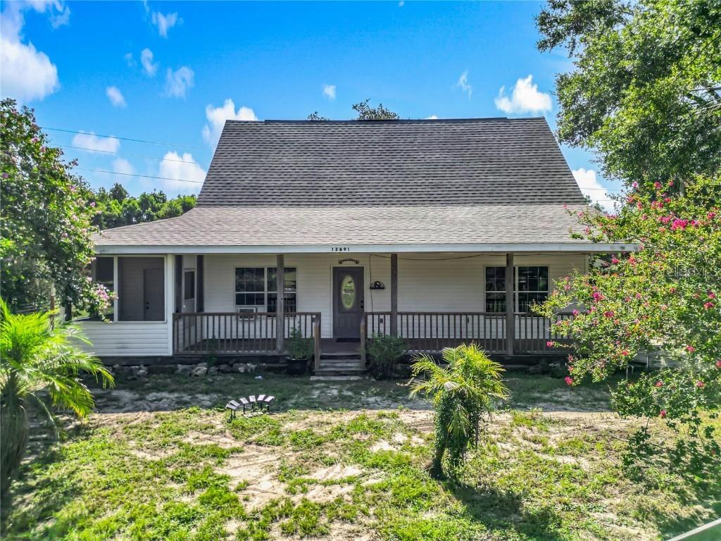 13691 S Hwy 25, Ocklawaha, FL 32133