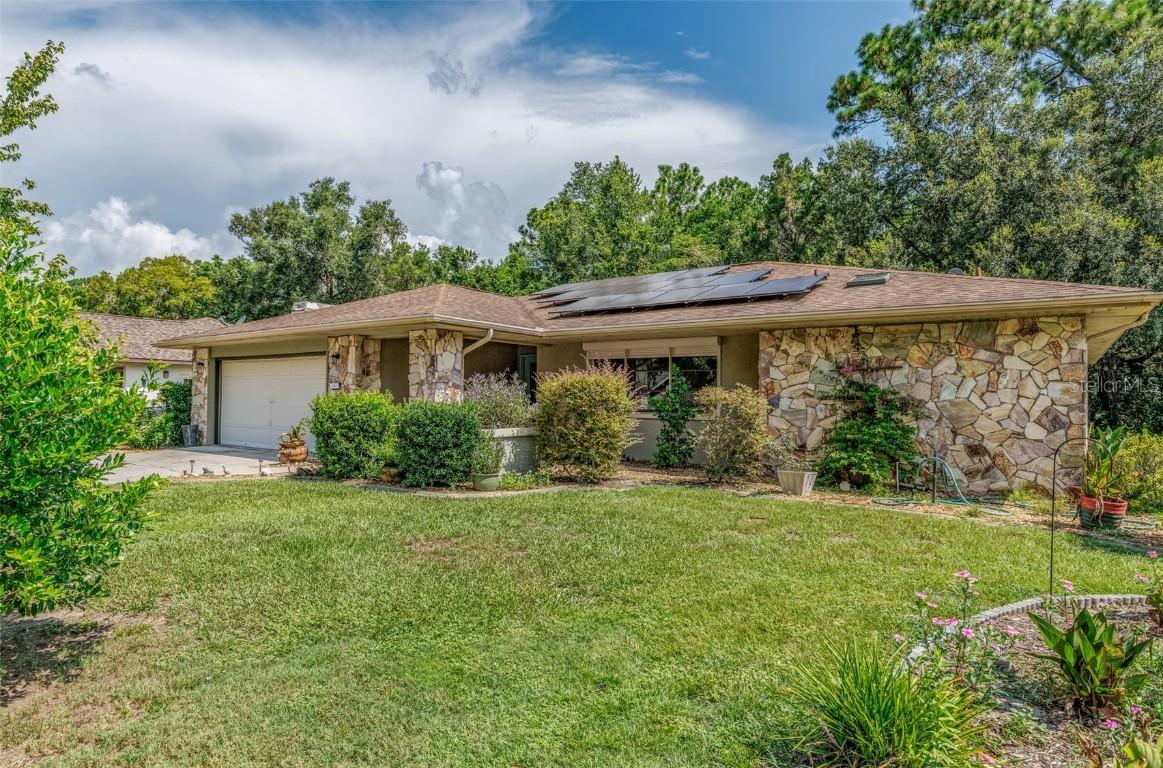 18 Foxgreen Ct., Homosassa, FL 34446