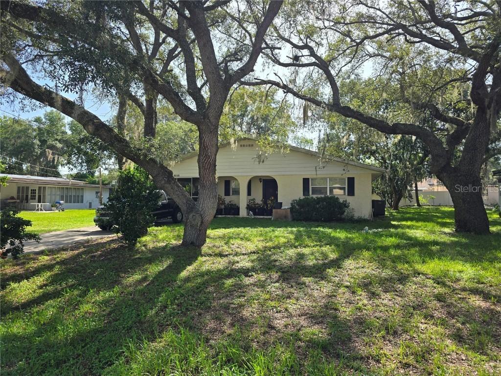 1851 SE 176th Ave., Silver Springs, FL 34488