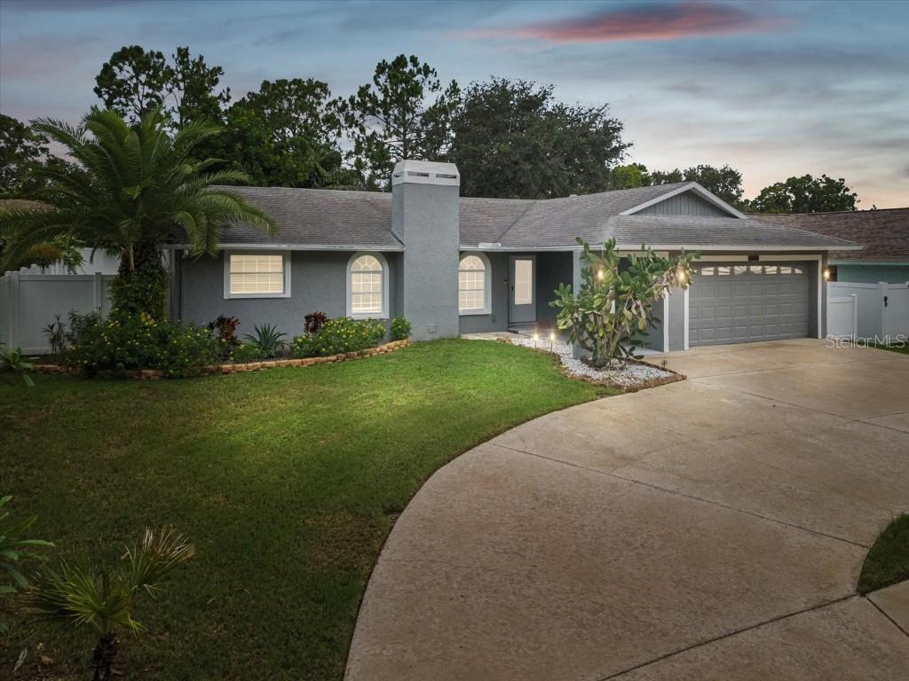2554 Rolling Oaks Dr., Palm Harbor, FL 34683