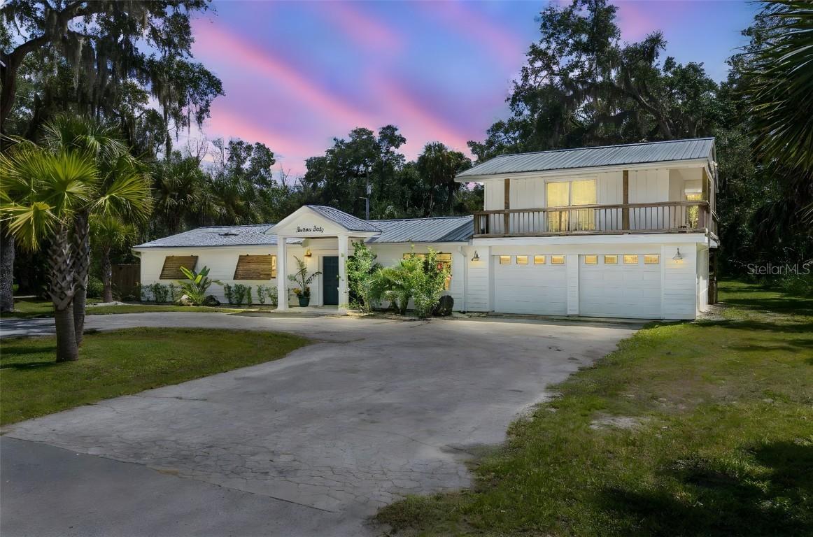 1660 NW 19th St., Crystal River, FL 34428