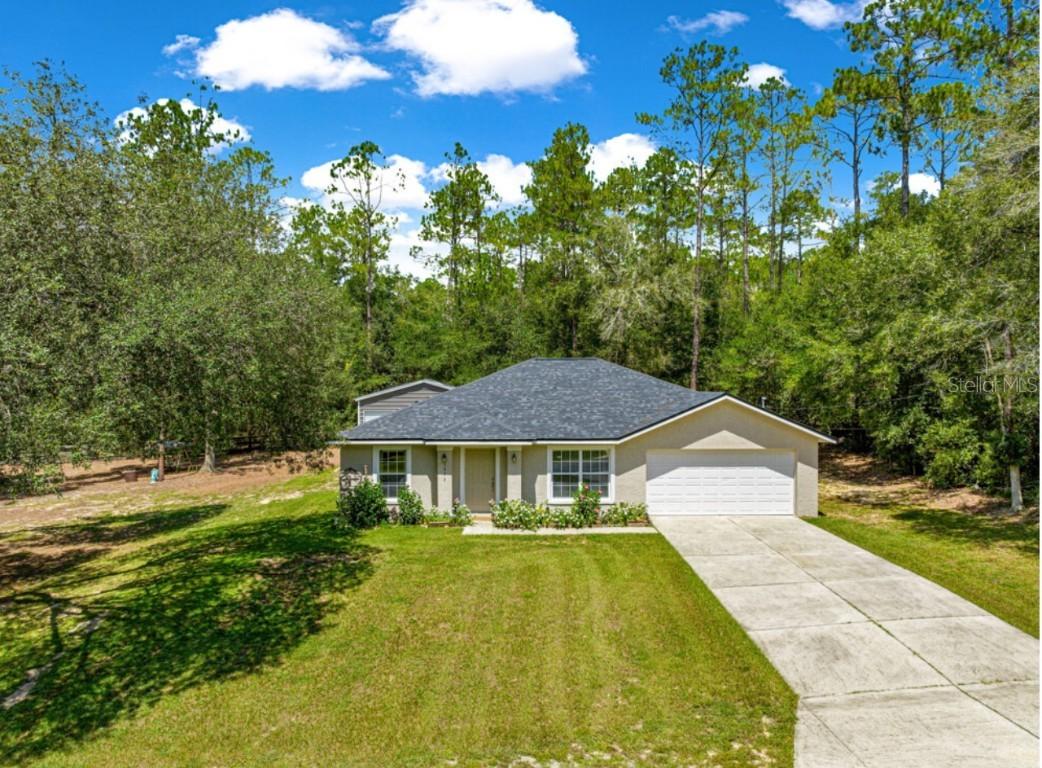 1423 W Hawk Ln., Citrus Springs, FL 34434