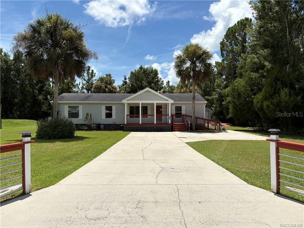 [Address Hidden by Seller], Homosassa, FL 34448