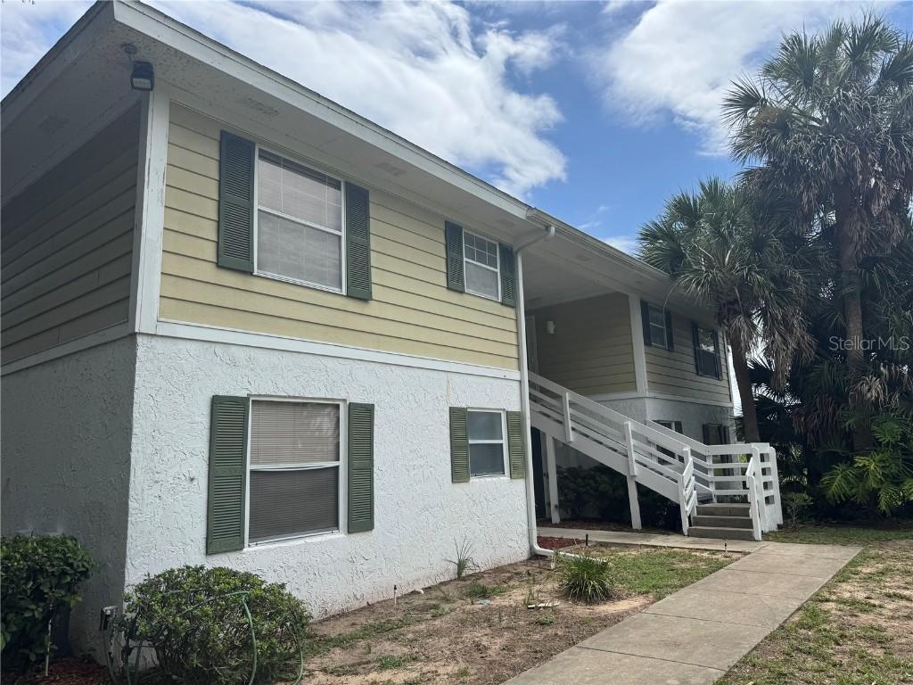 8243 Fairways Cir. #E202, Ocala, FL 34472