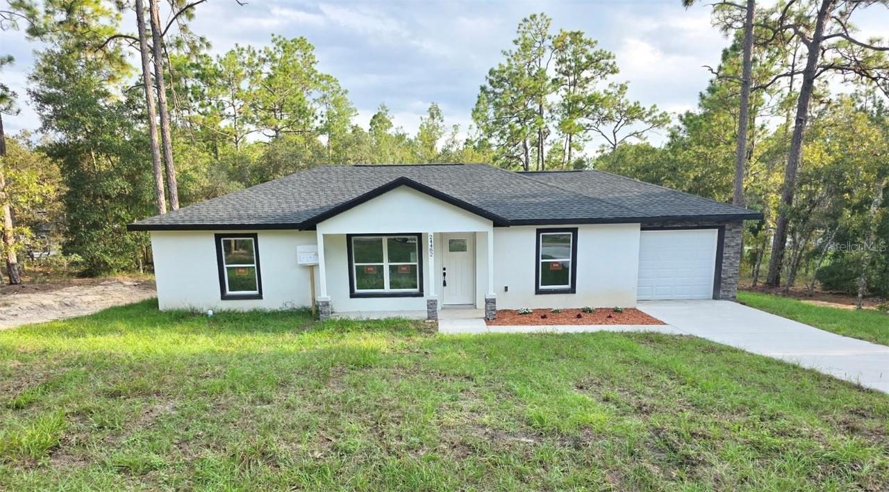 23711 SW Rainbow Lakes Blvd., Dunnellon, FL 34431