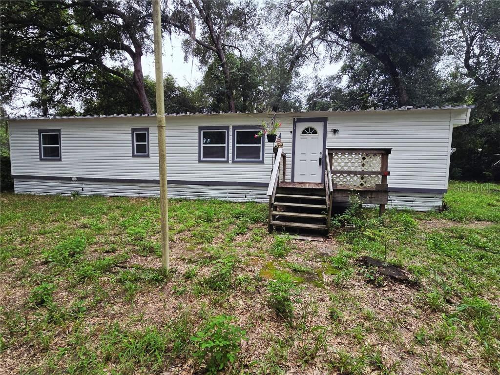 16905 SE 3rd Pl., Silver Springs, FL 34488