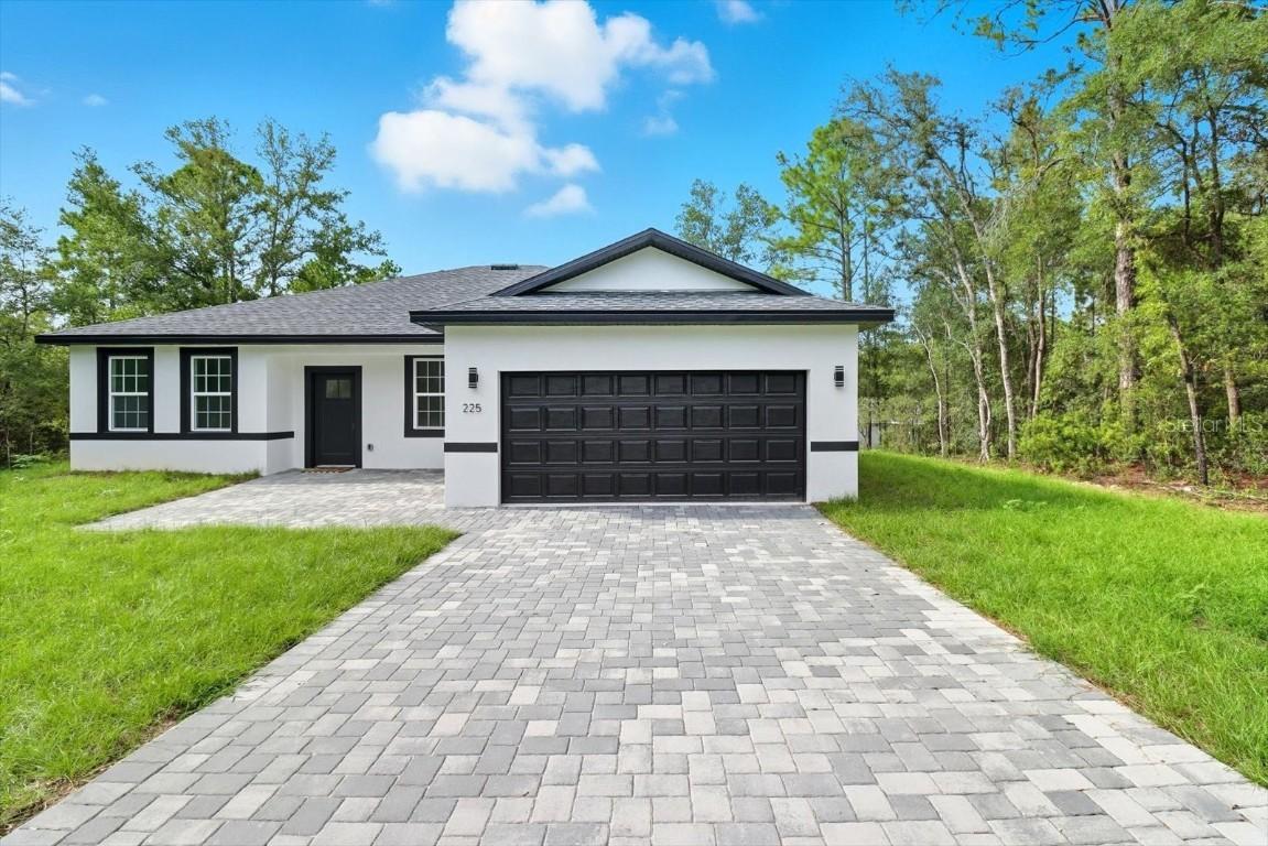 225 W Diego Pl., Citrus Springs, FL 34434