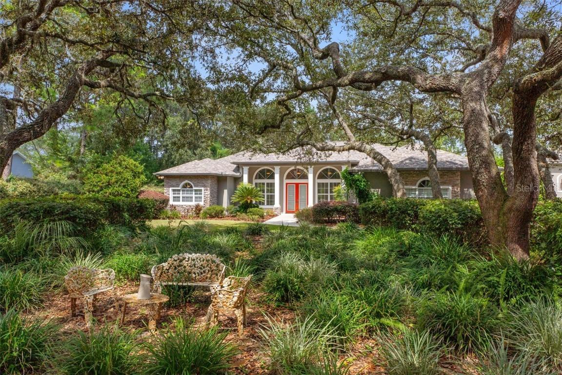 5455 N Rosedale Cir., Beverly Hills, FL 34465
