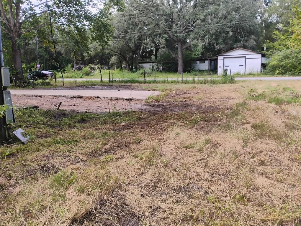 2151 NE 118th Avenue Rd., Silver Springs, FL 34488