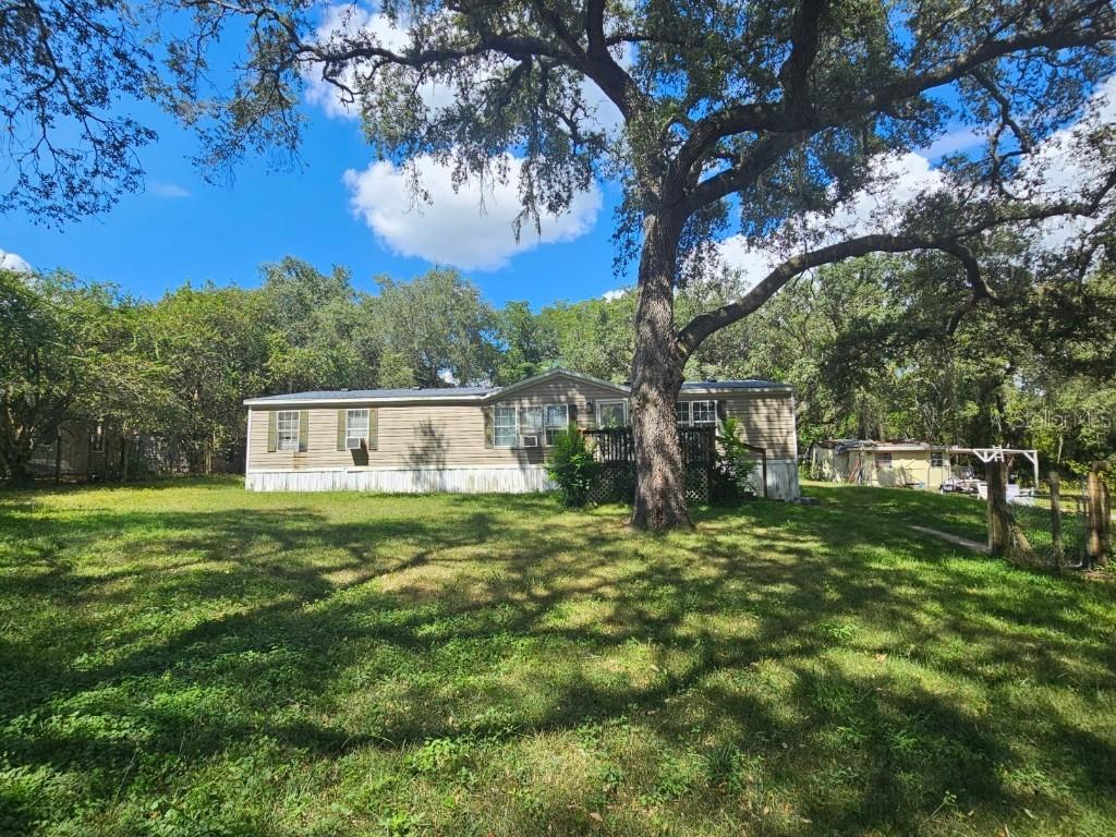 18111 SE 24th St., Silver Springs, FL 34488
