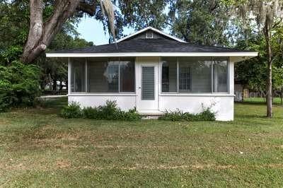 1405 NE 55th St., Ocala, FL 34479