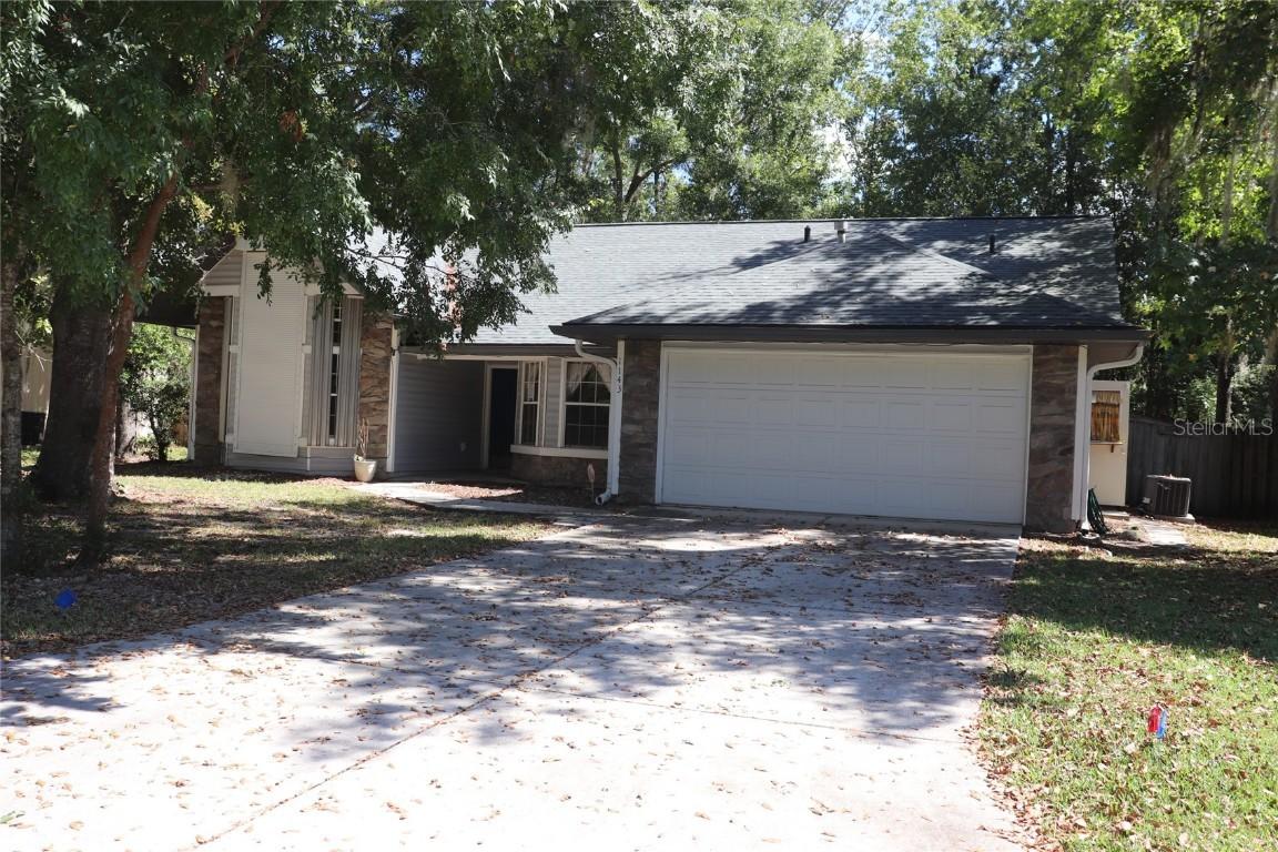 1143 NW 98th Ter., Gainesville, FL 32606