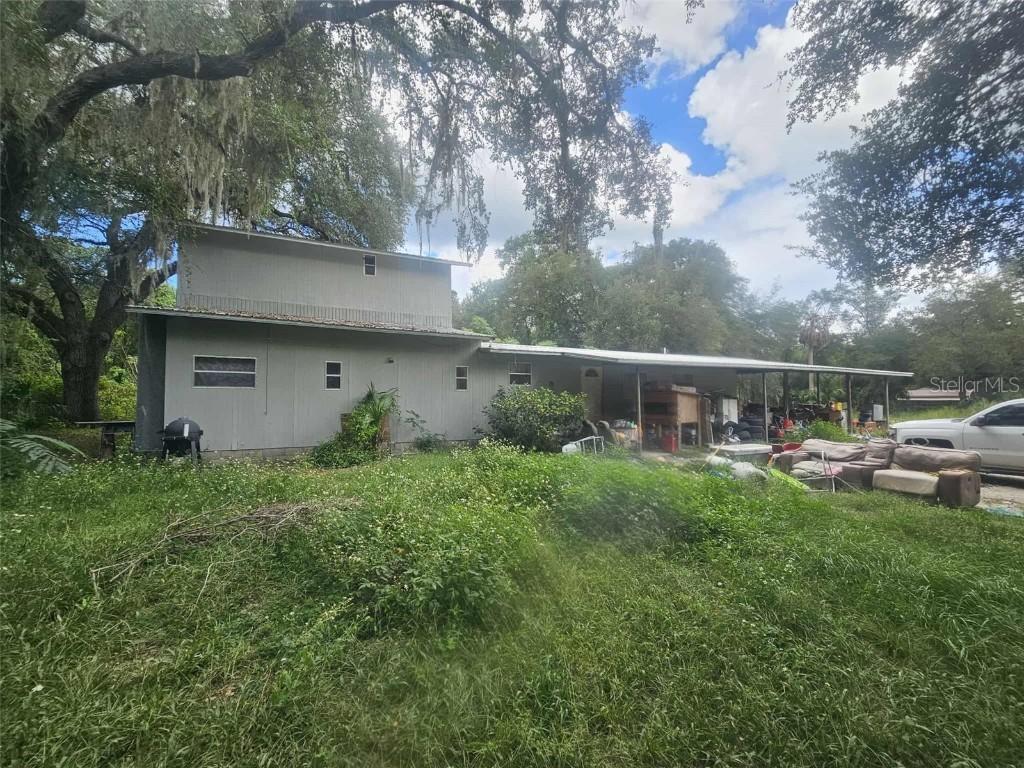 19091 SE 95th St., Ocklawaha, FL 32179