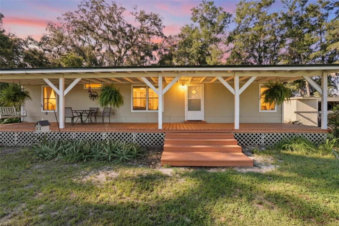 2551 NE 107th Pl., Chiefland, FL 32626