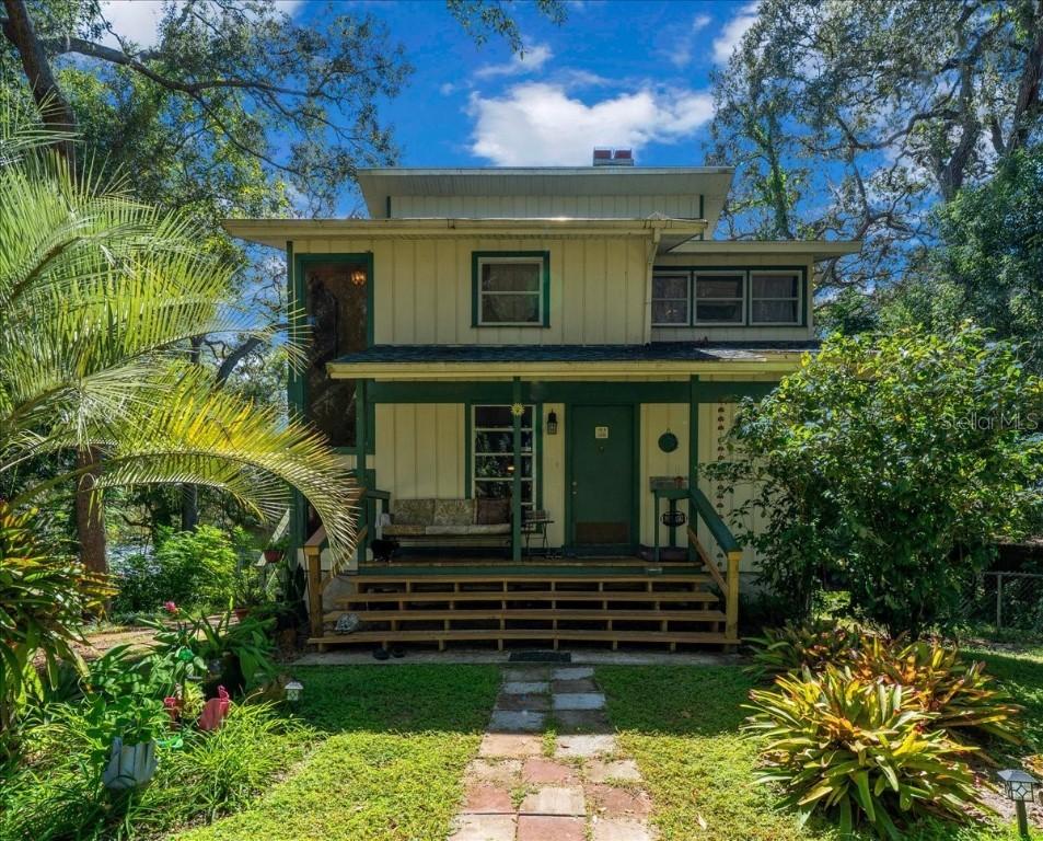 16750 SE 54th St., Ocklawaha, FL 32179