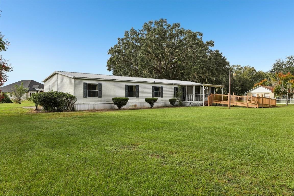 1832 Jones Dr., Leesburg, FL 34748