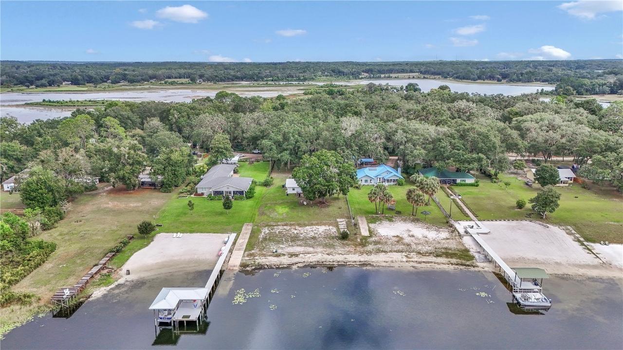 141 E Cowpen Lake Point Rd., Hawthorne, FL 32640