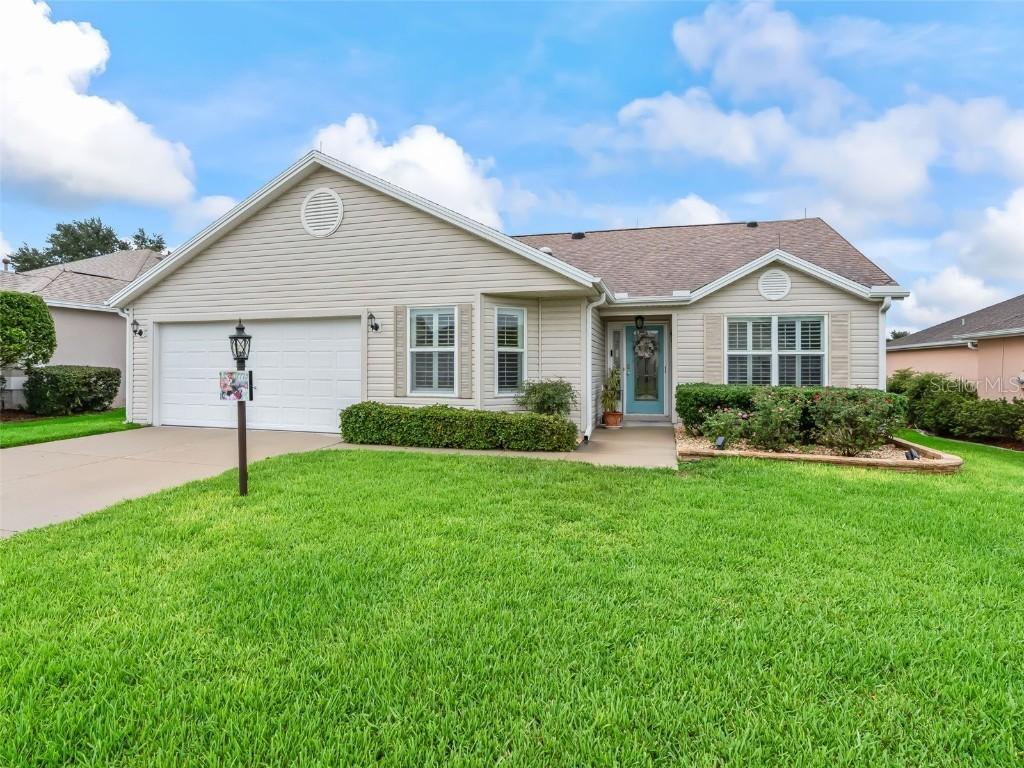 17773 SE 90th Clemson Cir., The Villages, FL 32162