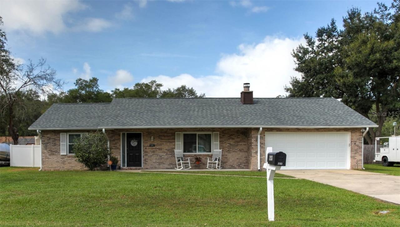 200 NE 52nd Ave., Ocala, FL 34470