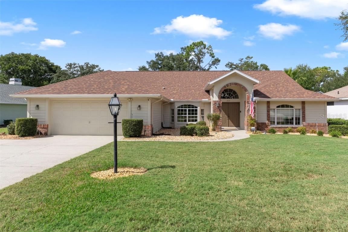 1612 N Marlborough Loop, Crystal River, FL 34429