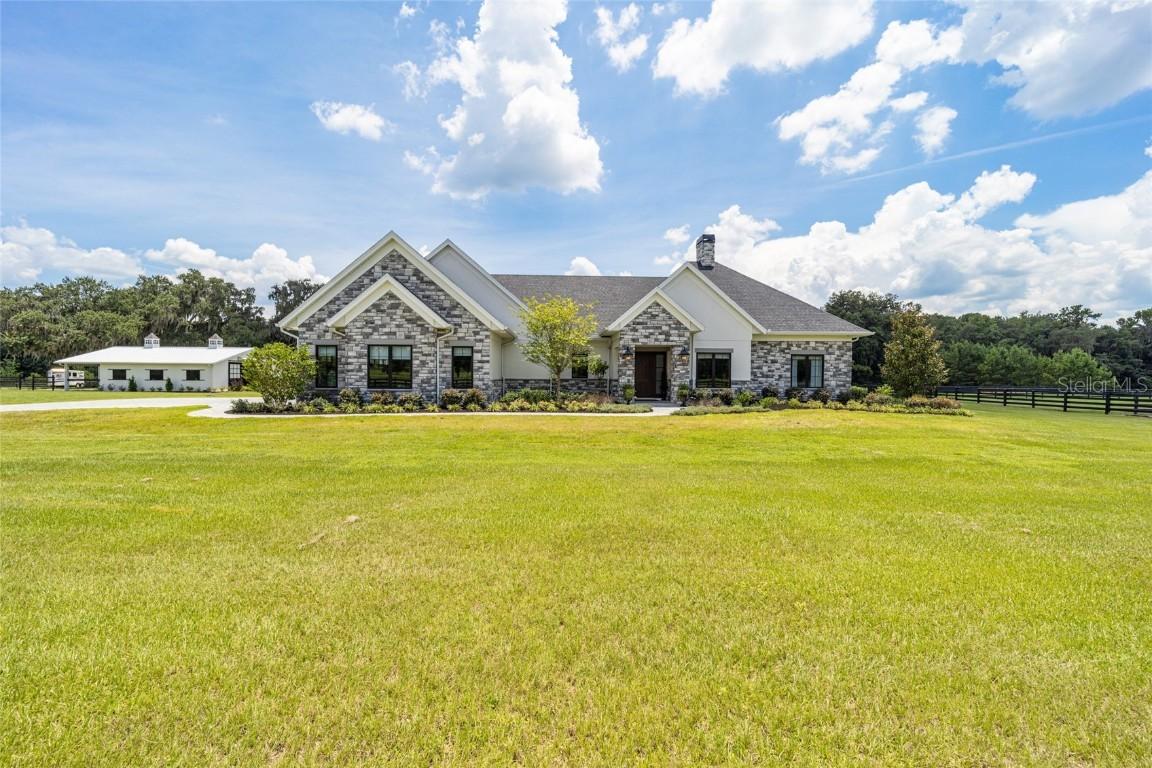 11098 NW 50th Ln., Ocala, FL 34482