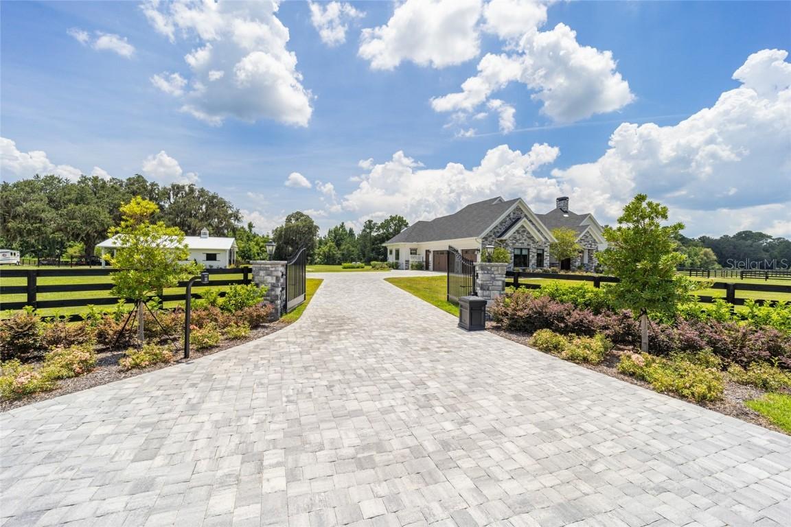 11098 NW 50th Ln., Ocala, FL 34482