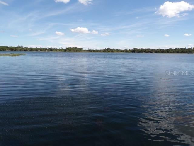 101 Tomahawk Rd., Hawthorne, FL 32640