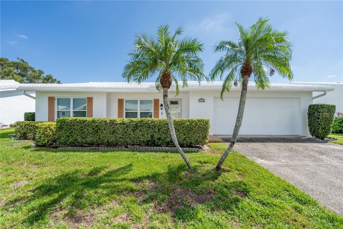 9221 40th Way #5, Pinellas Park, FL 33782