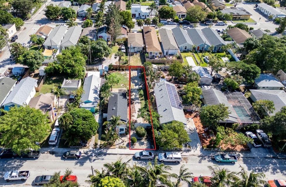 320 N D St., Lake Worth, FL 33460