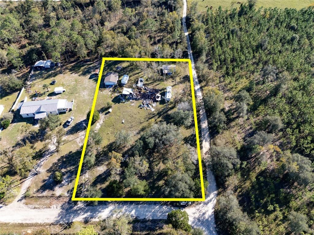 21030 SE 66th St., Morriston, FL 32668