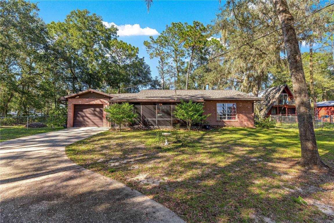 17051 SE 61st Pl., Ocklawaha, FL 32179