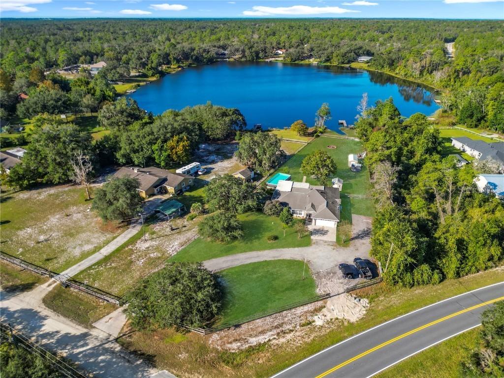 11740 SE 169th Avenue Rd., Ocklawaha, FL 32179