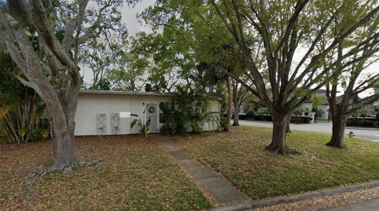535 Monterey Blvd., St Petersburg, FL 33704