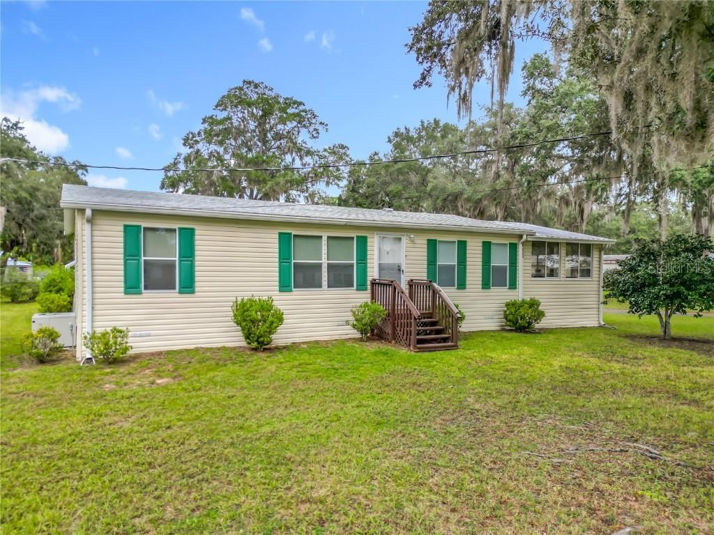 2000 SE 172nd Ter., Silver Springs, FL 34488