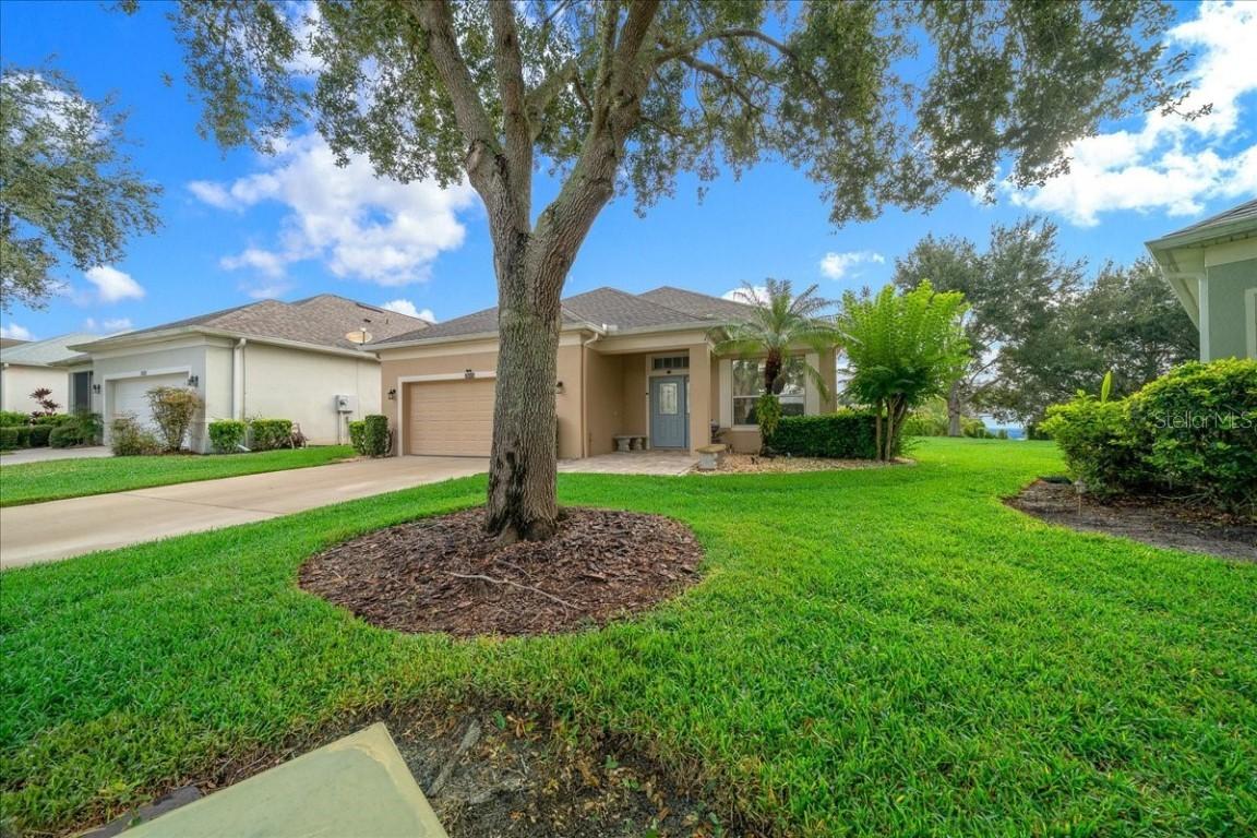 25008 Cypress Pond Ct., Leesburg, FL 34748