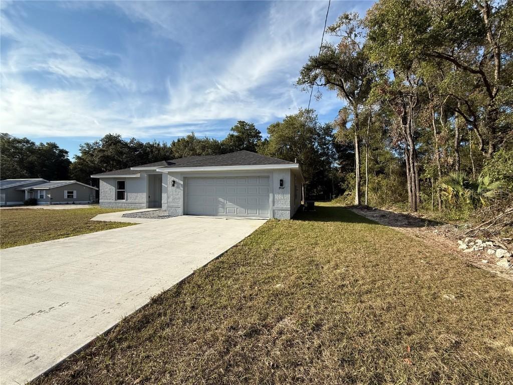 19007 St Benedict Dr., Dunnellon, FL 34432