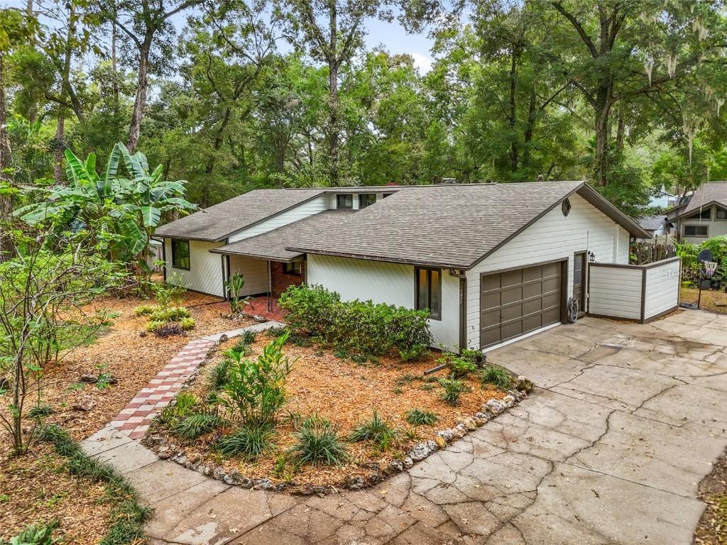 7820 SW 10th Ave., Gainesville, FL 32607