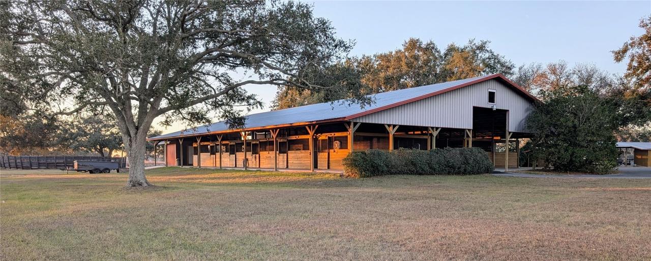 18800 SE 47th Pl., Morriston, FL 32668