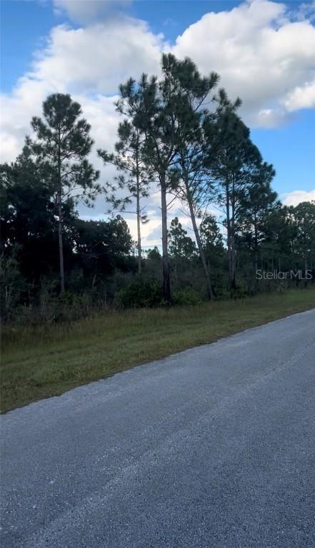 424 Allamanda Dr., Indian Lake Estates, FL 33855