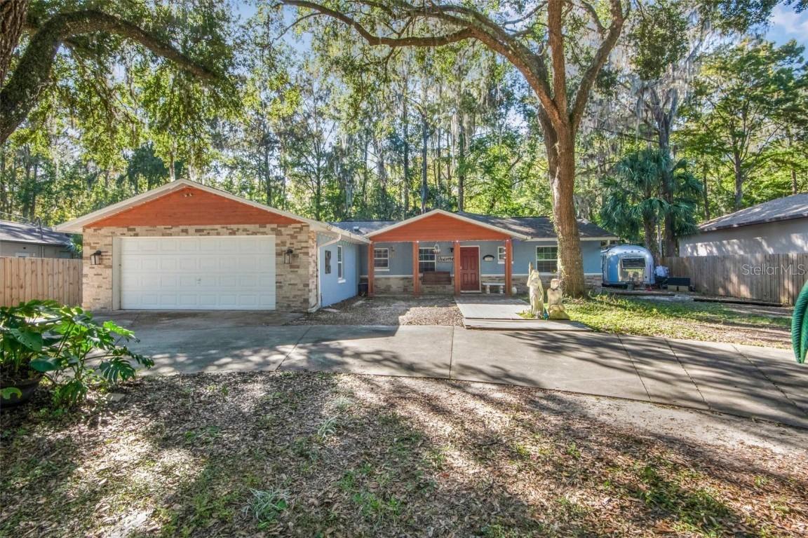11670 Cherokee Cir., Dunnellon, FL 34431