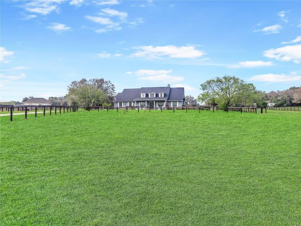 5725 NE 31st Ter., Ocala, FL 34479