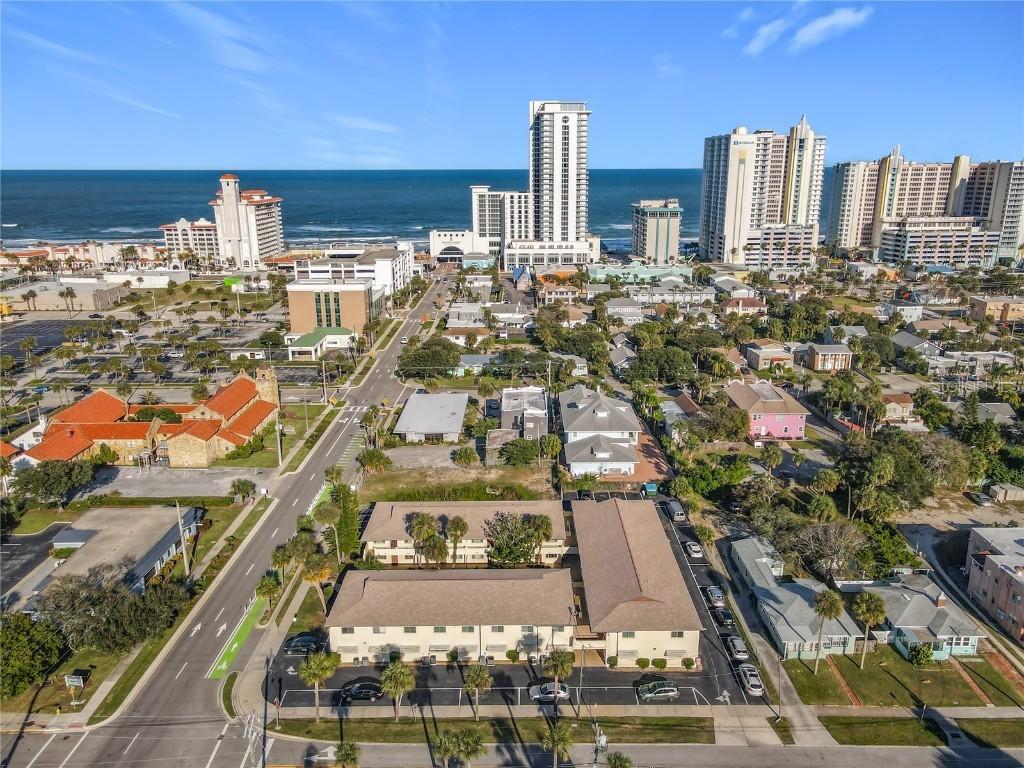 400 Oakridge Blvd. #21, Daytona Beach, FL 32118