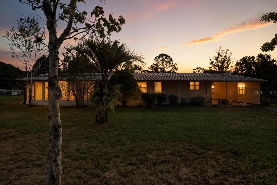 939 N Crystal Crest Ter., Crystal River, FL 34429